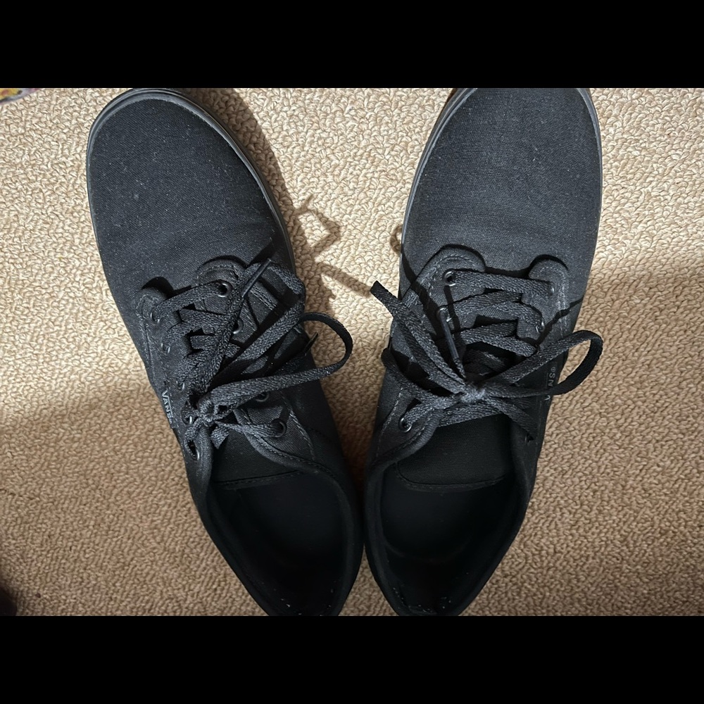 VANS-All Black